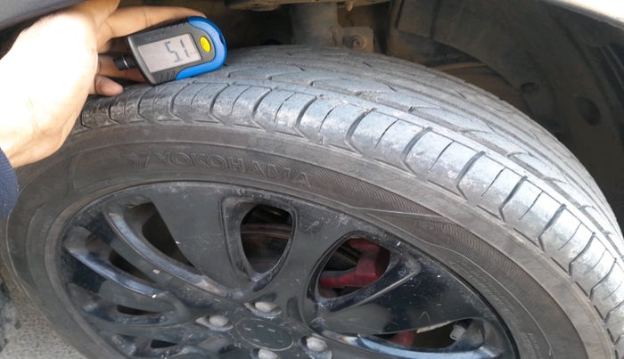 2017 Maruti Baleno ZETA PETROL 1.2, Petrol, Manual, 67,465 km, tyre