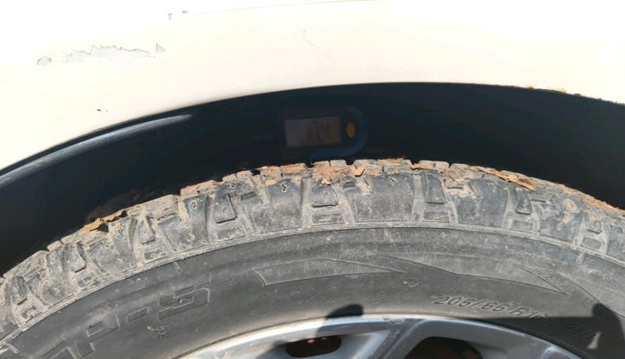 2014 Ford Ecosport TITANIUM 1.5L DIESEL, Diesel, Manual, 1,20,485 km, tyre