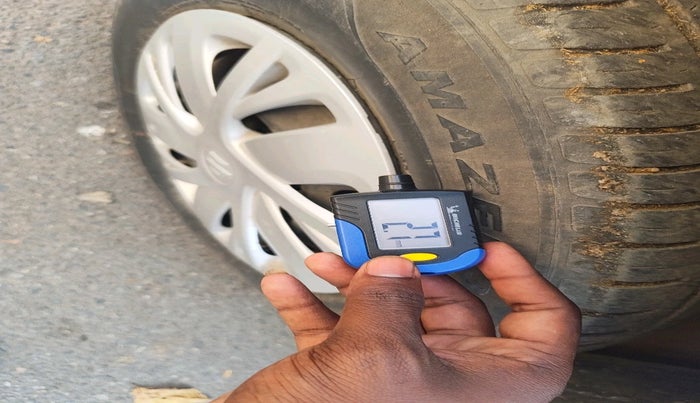 2020 Maruti Swift VXI, Petrol, Manual, 27,636 km, tyre