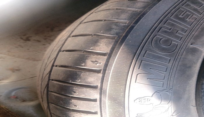 2019 Honda WR-V 1.2L I-VTEC VX MT, Petrol, Manual, 87,009 km, tyre