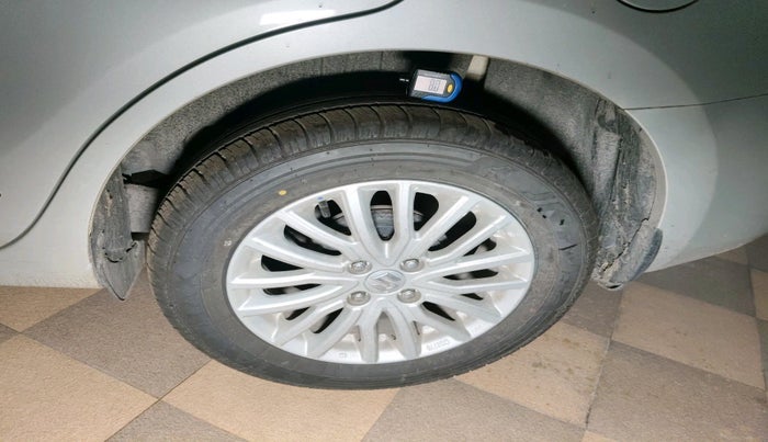 2017 Maruti Dzire ZDI, Diesel, Manual, 7,424 km, tyre