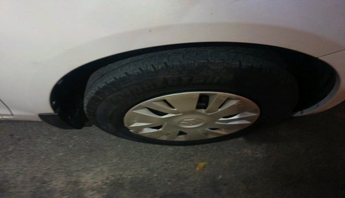 2014 Maruti Swift VXI, Petrol, Manual, 51,284 km, tyre