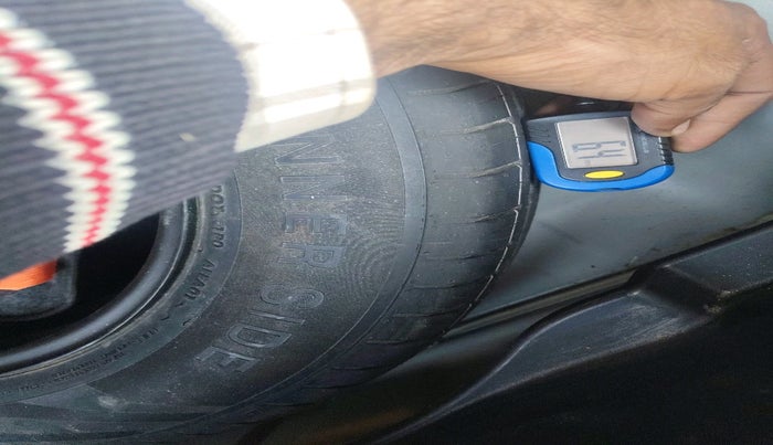 2022 Hyundai VENUE SX 1.0 TURBO, Petrol, Manual, 29,603 km, tyre