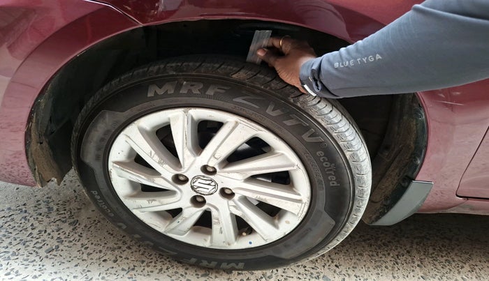 2016 Maruti Swift Dzire ZXI, Petrol, Manual, 57,000 km, tyre