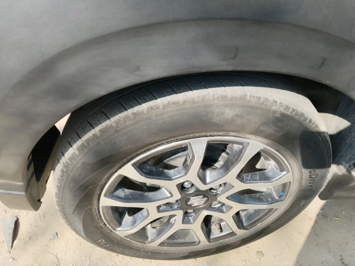 2023 Maruti XL6 ZETA CNG, CNG, Manual, 72,246 km, tyre