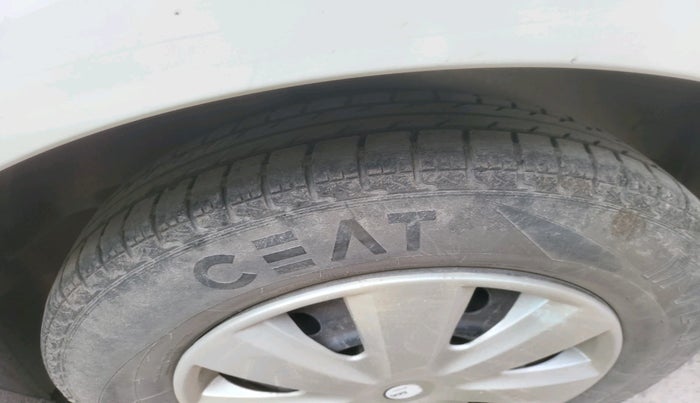 2011 Maruti Swift Dzire VXI, Petrol, Manual, 88,769 km, tyre