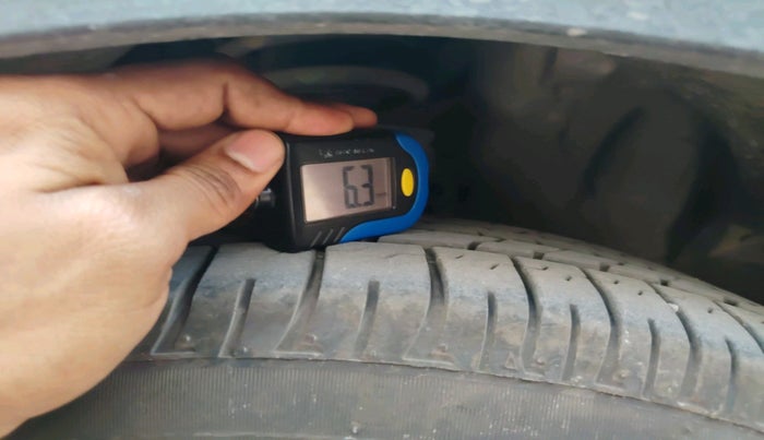 2016 Hyundai Creta SX PLUS 1.6 PETROL, Petrol, Manual, 68,806 km, tyre