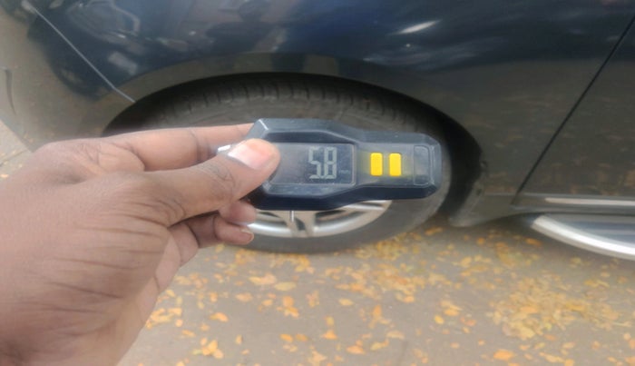 2018 Mahindra MARAZZO M6 7 STR, Diesel, Manual, 82,862 km, tyre