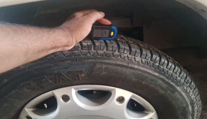 2017 Mahindra Bolero POWER PLUS SLX, Diesel, Manual, 35,645 km, tyre