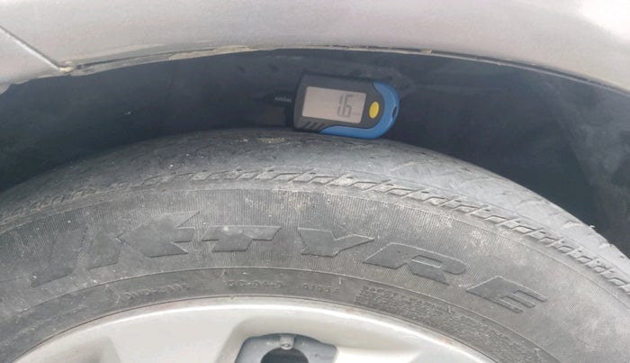 2012 Honda Brio S MT, Petrol, Manual, 43,548 km, tyre