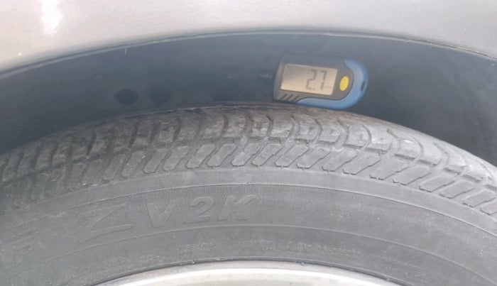 2012 Honda Brio S MT, Petrol, Manual, 43,548 km, tyre