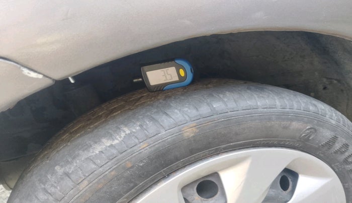 2012 Honda Brio S MT, Petrol, Manual, 43,548 km, tyre