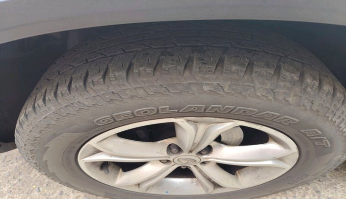 2019 Tata Harrier XZ 2.0L, Diesel, Manual, 1,57,435 km, tyre