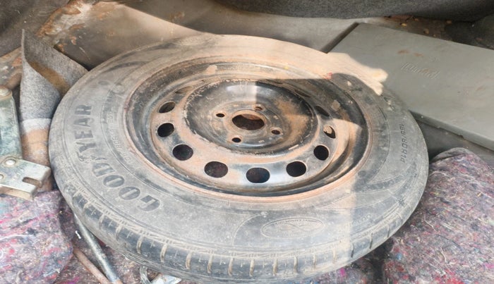 2008 Honda City 1.5L I-VTEC E MT, Petrol, Manual, 91,597 km, tyre