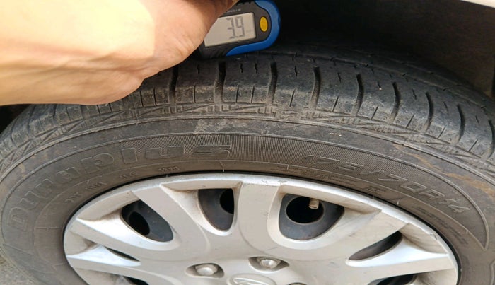 2011 Hyundai i20 MAGNA 1.4 CRDI, Diesel, Manual, 2,03,396 km, tyre