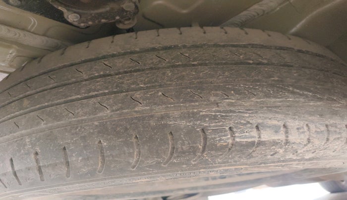 2022 KIA CARENS PRESTIGE PLUS 1.4 PETROL 7 STR, Petrol, Manual, 53,575 km, tyre