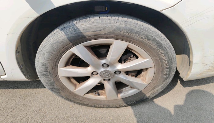 2012 Nissan Sunny XV DIESEL, Diesel, Manual, 1,35,581 km, tyre