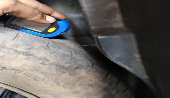 2020 Hyundai VENUE S 1.2, Petrol, Manual, 74,148 km, tyre