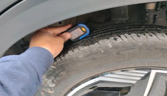 2024 Tata NEXON Smart Plus S 1.2 iCNG, CNG, Manual, 28,123 km, tyre