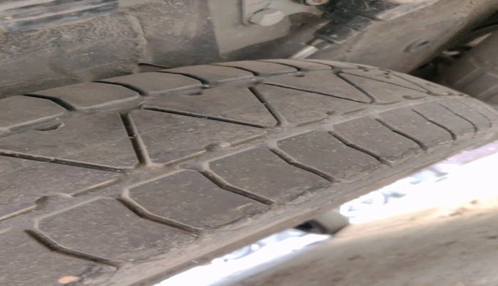 2024 Tata NEXON Smart Plus S 1.2 iCNG, CNG, Manual, 28,123 km, tyre