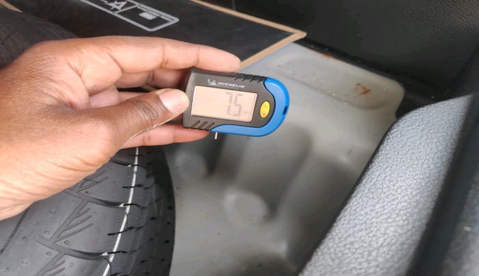 2025 Toyota URBAN CRUISER HYRYDER V NEO DRIVE, Petrol, Manual, 11,682 km, tyre