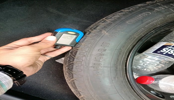 2013 Mercedes Benz B Class B 180 SPORTS PETROL, Petrol, Automatic, 98,873 km, tyre