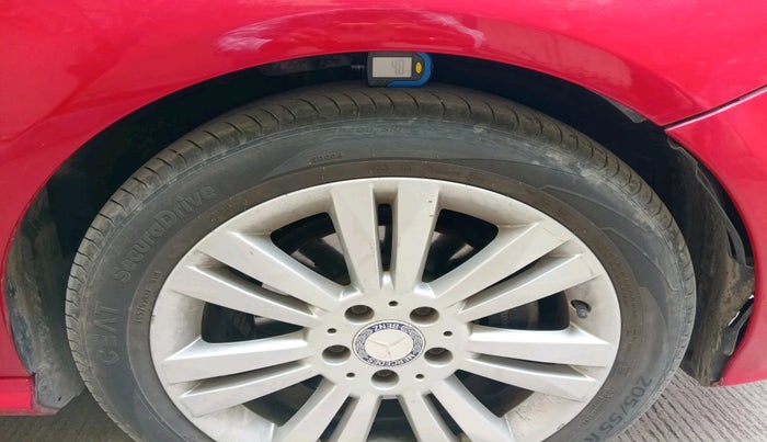 2013 Mercedes Benz B Class B 180 SPORTS PETROL, Petrol, Automatic, 98,873 km, tyre