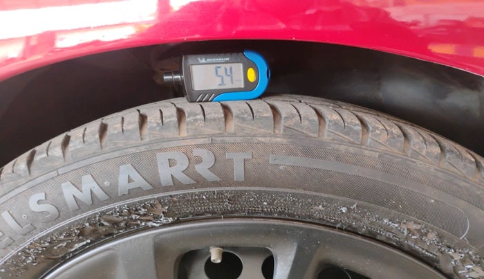 2019 Hyundai Grand i10 SPORTZ 1.2 KAPPA VTVT, Petrol, Manual, 33,784 km, tyre