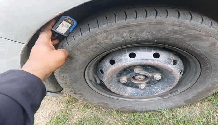 2014 Maruti Alto 800 LXI, Petrol, Manual, 1,10,614 km, tyre