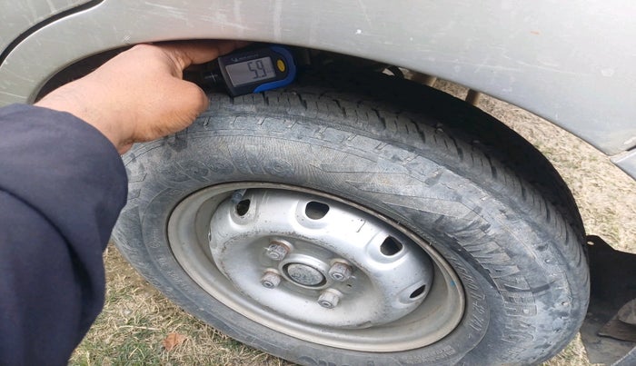 2014 Maruti Alto 800 LXI, Petrol, Manual, 1,10,614 km, tyre