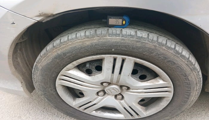 2008 Honda City 1.5L I-VTEC S MT, Petrol, Manual, 1,61,517 km, tyre