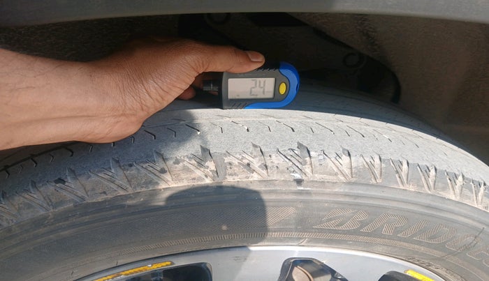 2022 Tata Safari XZ PLUS JET, Diesel, Manual, 53,752 km, tyre