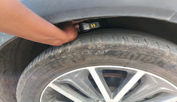 2018 Hyundai Tucson GLS 4WD AT DIESEL, Diesel, Automatic, 1,41,292 km, tyre