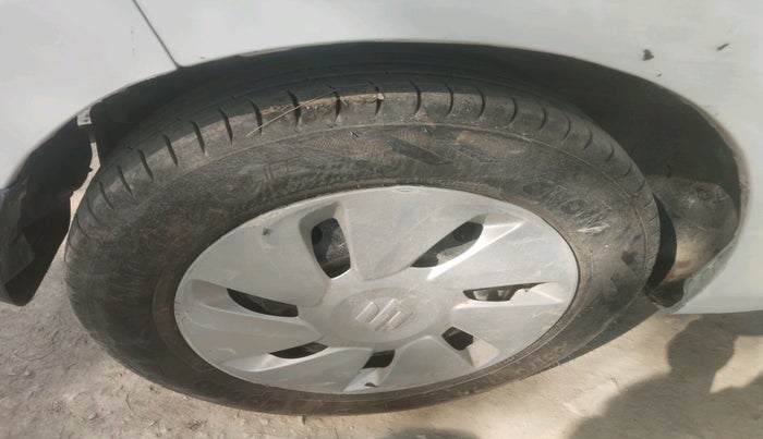 2018 Maruti Celerio VXI CNG, CNG, Manual, 66,830 km, tyre