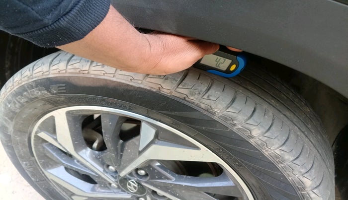 2023 Hyundai Creta SX (O) IVT 1.5 PETROL, Petrol, Automatic, 39,185 km, tyre