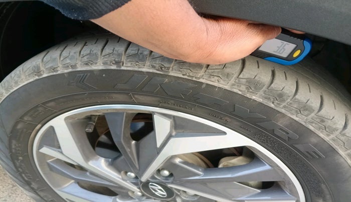 2023 Hyundai Creta SX (O) IVT 1.5 PETROL, Petrol, Automatic, 39,185 km, tyre