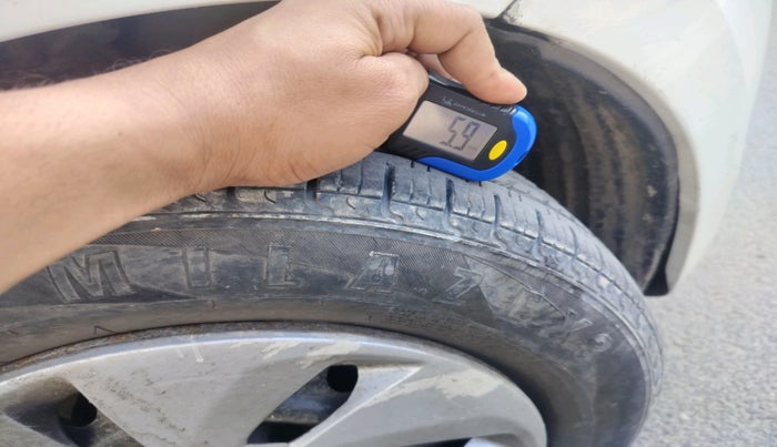 2016 Maruti Celerio ZXI AMT (O), Petrol, Automatic, 71,384 km, tyre