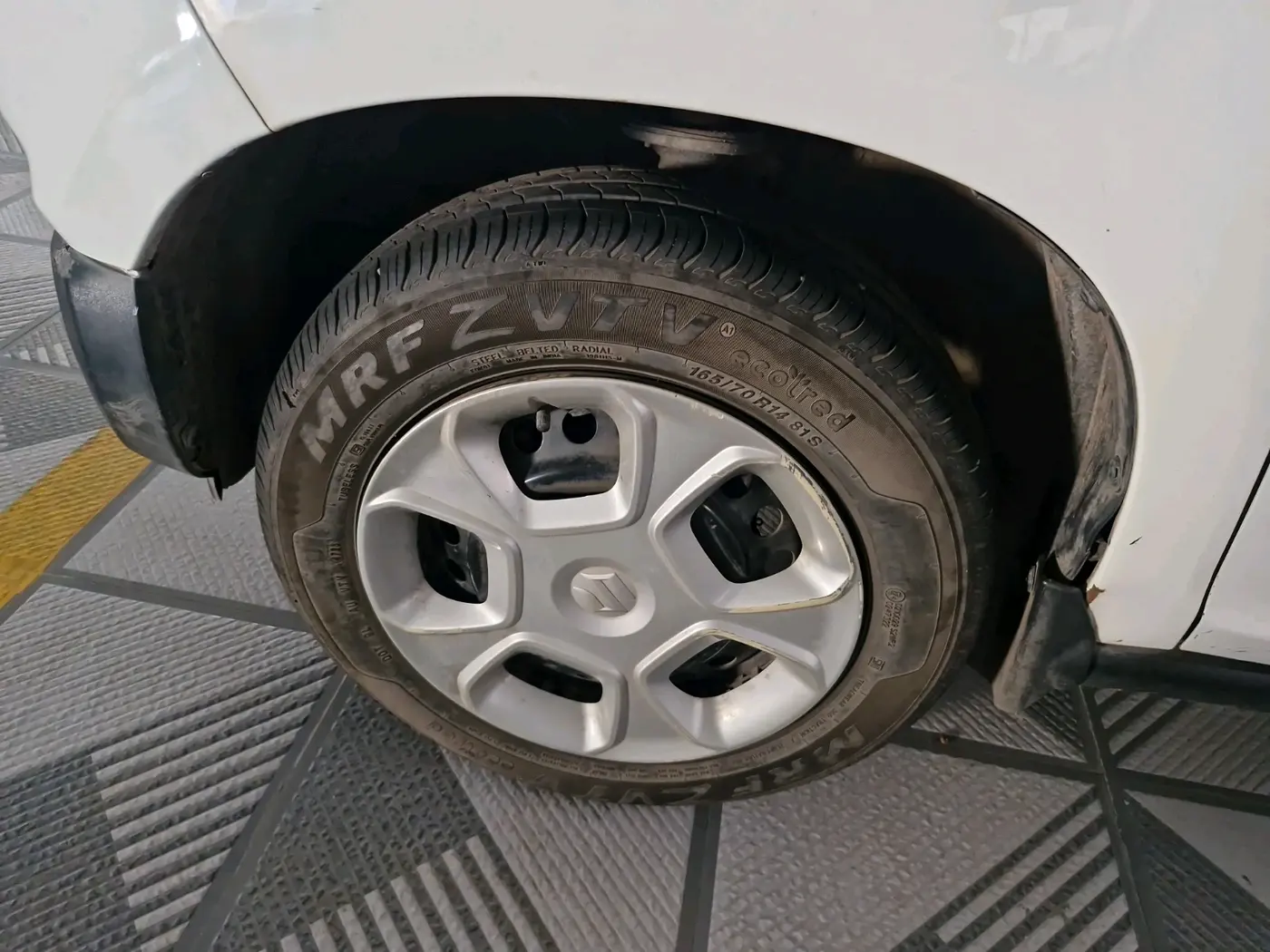 2019 Maruti S PRESSO VXI+, Petrol, Manual, 94,196 km, tyre