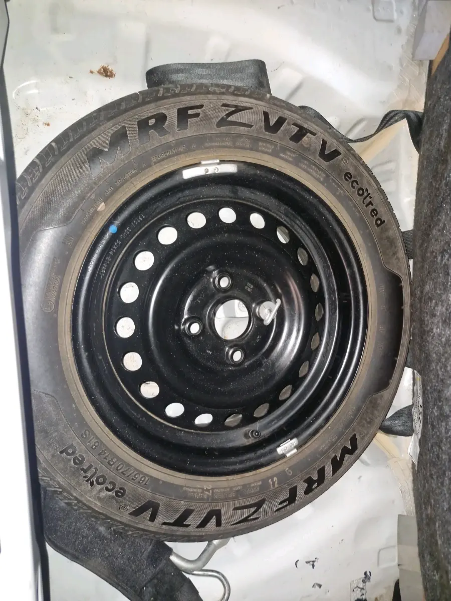2019 Maruti S PRESSO VXI+, Petrol, Manual, 94,196 km, tyre