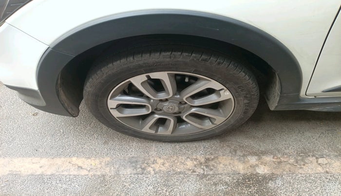 2017 Hyundai i20 Active 1.2 S, Petrol, Manual, 35,441 km, tyre