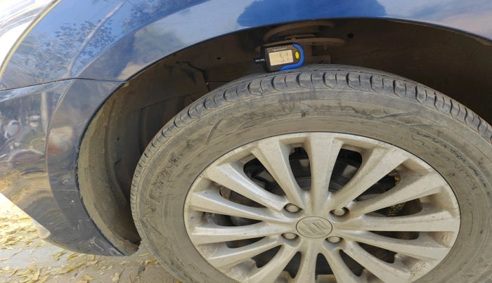 2018 Maruti Ciaz DELTA 1.5 SHVS MT PETROL, Petrol, Manual, 99,784 km, tyre