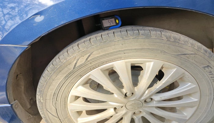 2018 Maruti Ciaz DELTA 1.5 SHVS MT PETROL, Petrol, Manual, 99,784 km, tyre