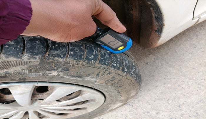 2017 Maruti Swift VDI ABS, Diesel, Manual, 1,34,462 km, tyre