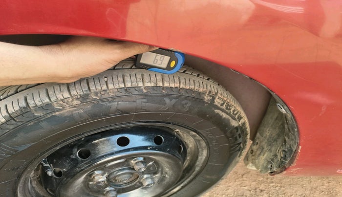 2013 Maruti Alto 800 LXI, Petrol, Manual, 79,734 km, tyre