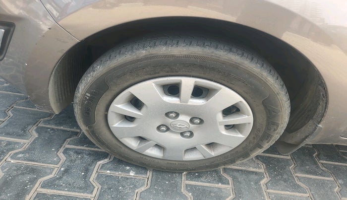 2012 Hyundai i20 MAGNA 1.2, Petrol, Manual, 16,493 km, tyre