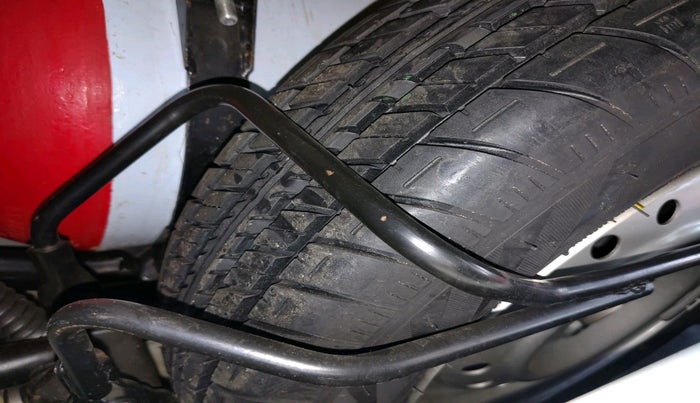 2019 Maruti New Wagon-R LXI CNG 1.0, CNG, Manual, 27,917 km, tyre