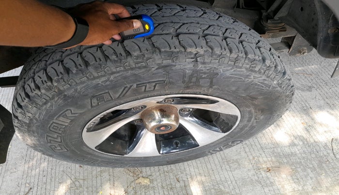 2017 Mahindra Thar CRDE 4X4 AC, Diesel, Manual, 69,259 km, tyre