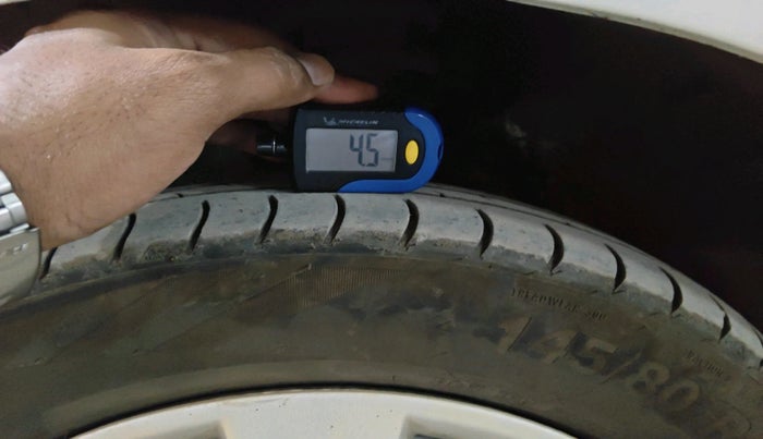 2015 Maruti Wagon R 1.0 LXI CNG, CNG, Manual, 1,39,861 km, tyre