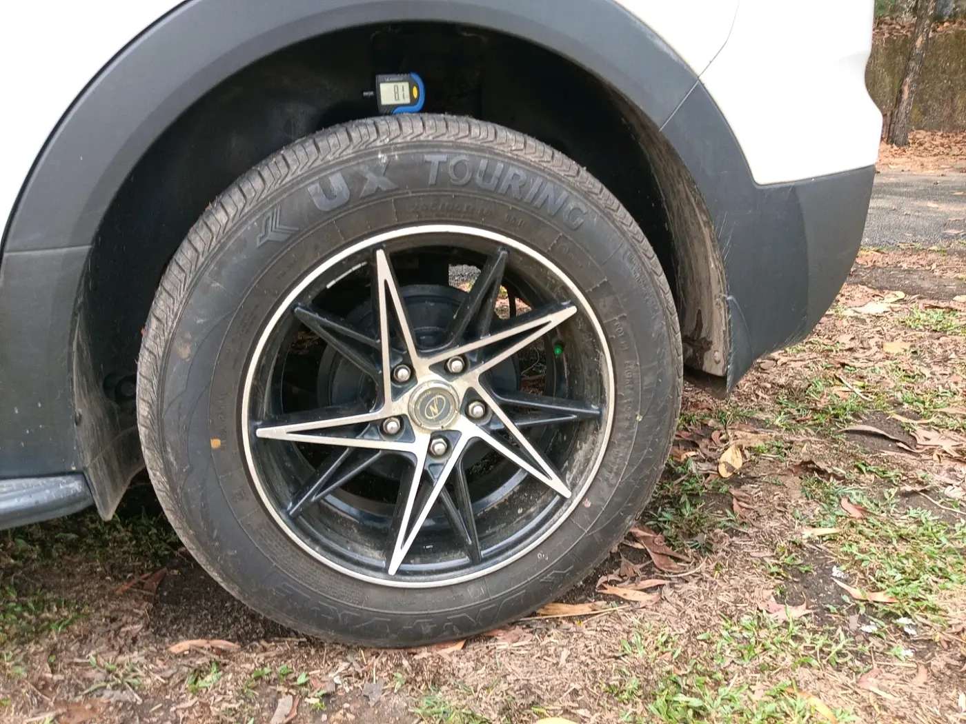 2018 Hyundai Creta E 1.6 PETROL, Petrol, Manual, 1,08,153 km, tyre