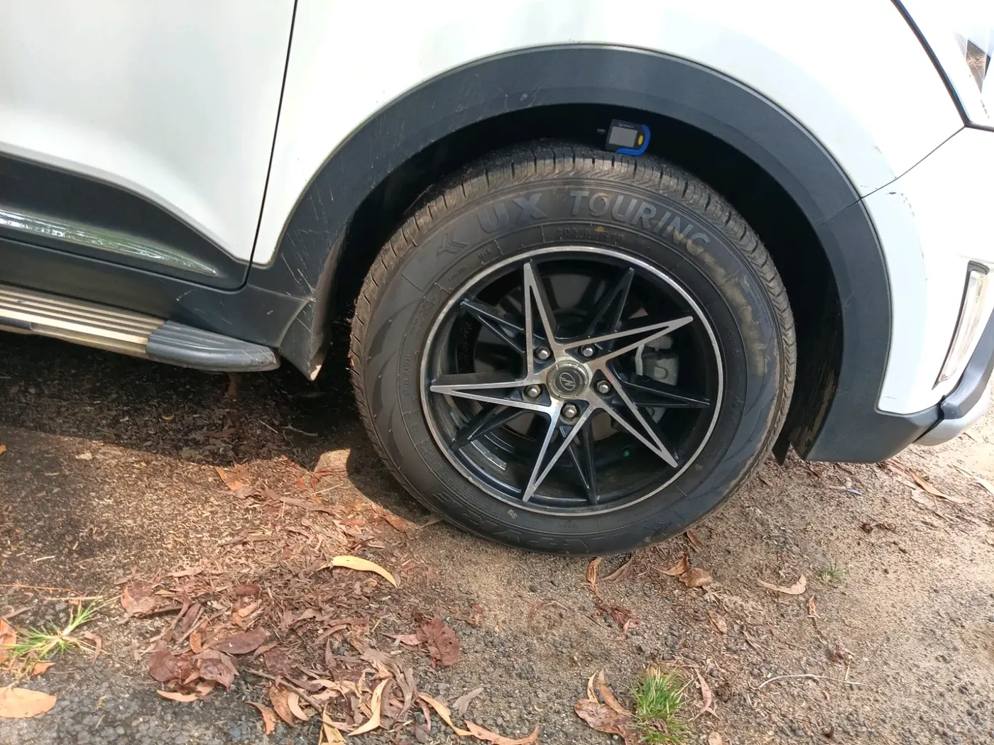2018 Hyundai Creta E 1.6 PETROL, Petrol, Manual, 1,08,153 km, tyre